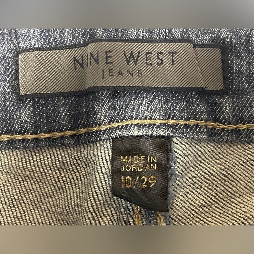 Nine West Broadway Fit Straight Leg Blue Jeans Women’s Size 10/29 - Picture 6 of 8